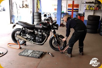 vente montage pneus motos scooters pecheny charleroi jumet48